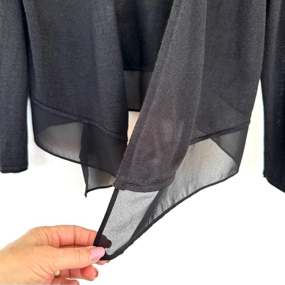 Nic+Zoe open cardigan with v-neck & long sleeves, in a silk blend knit - Picture 4 of 10